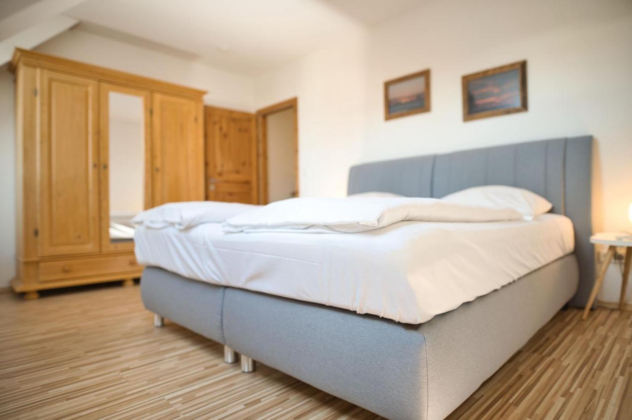 Aparthotel Zum Goldenen Anker Stralsund Exterior foto
