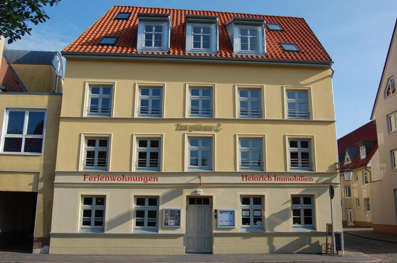 Aparthotel Zum Goldenen Anker Stralsund Exterior foto