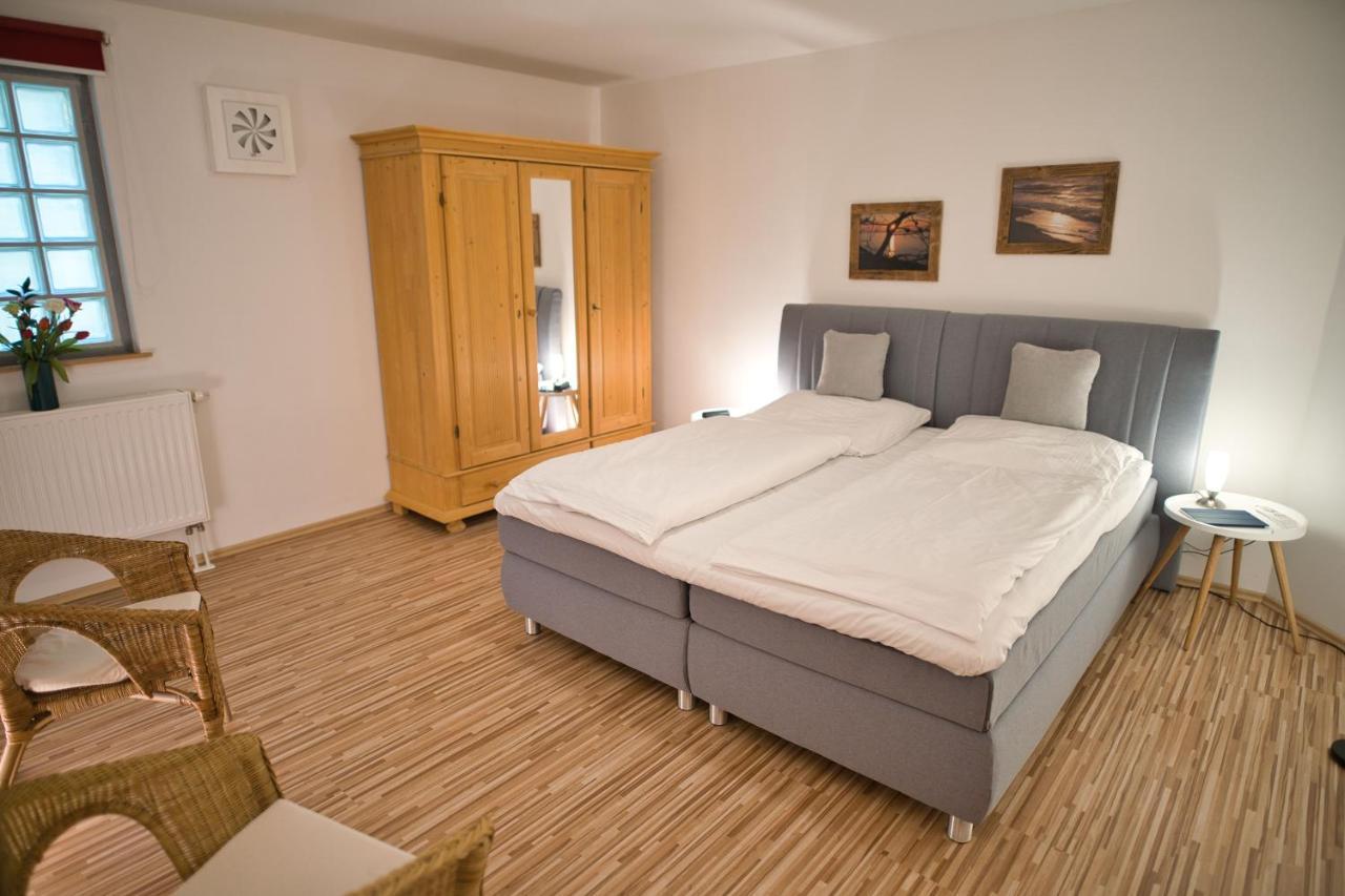 Aparthotel Zum Goldenen Anker Stralsund Exterior foto