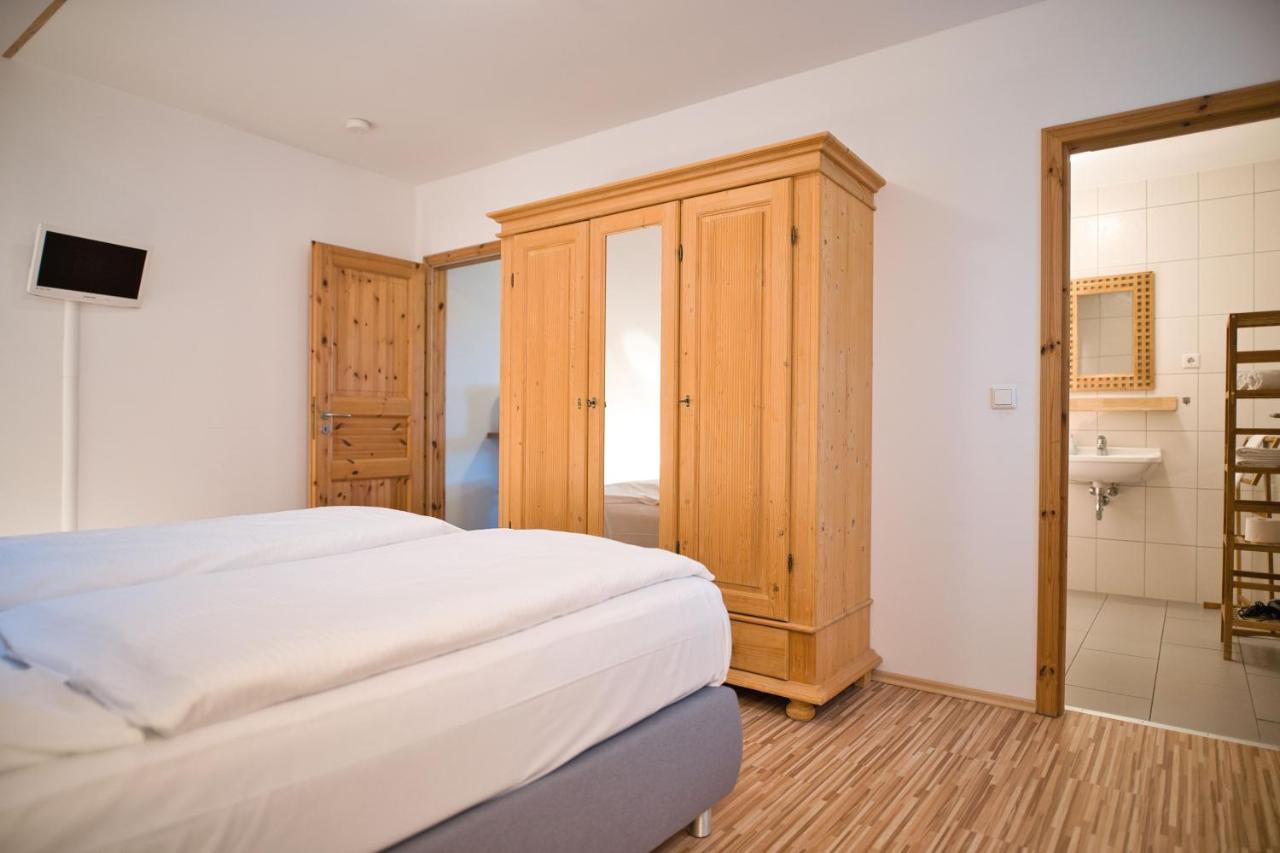 Aparthotel Zum Goldenen Anker Stralsund Exterior foto