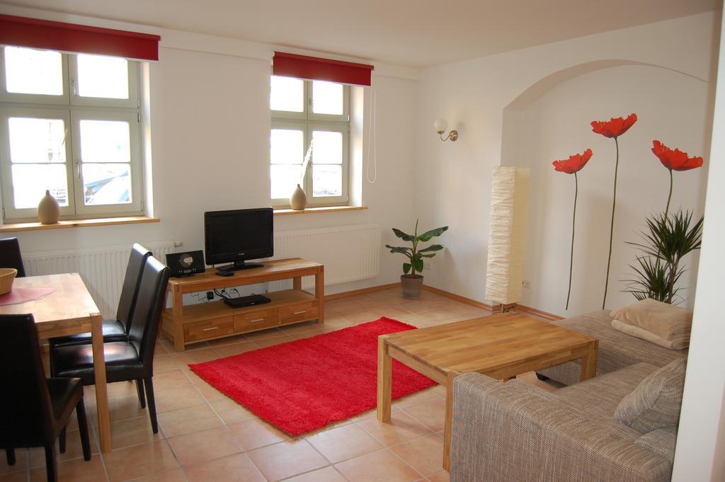 Aparthotel Zum Goldenen Anker Stralsund Habitación foto