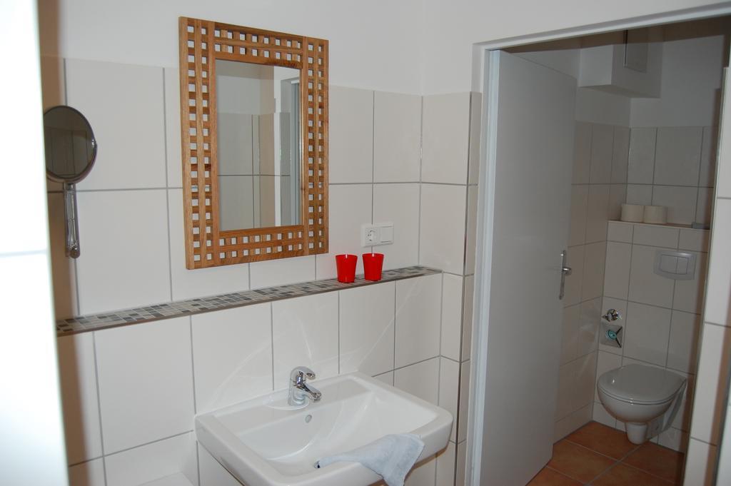 Aparthotel Zum Goldenen Anker Stralsund Habitación foto