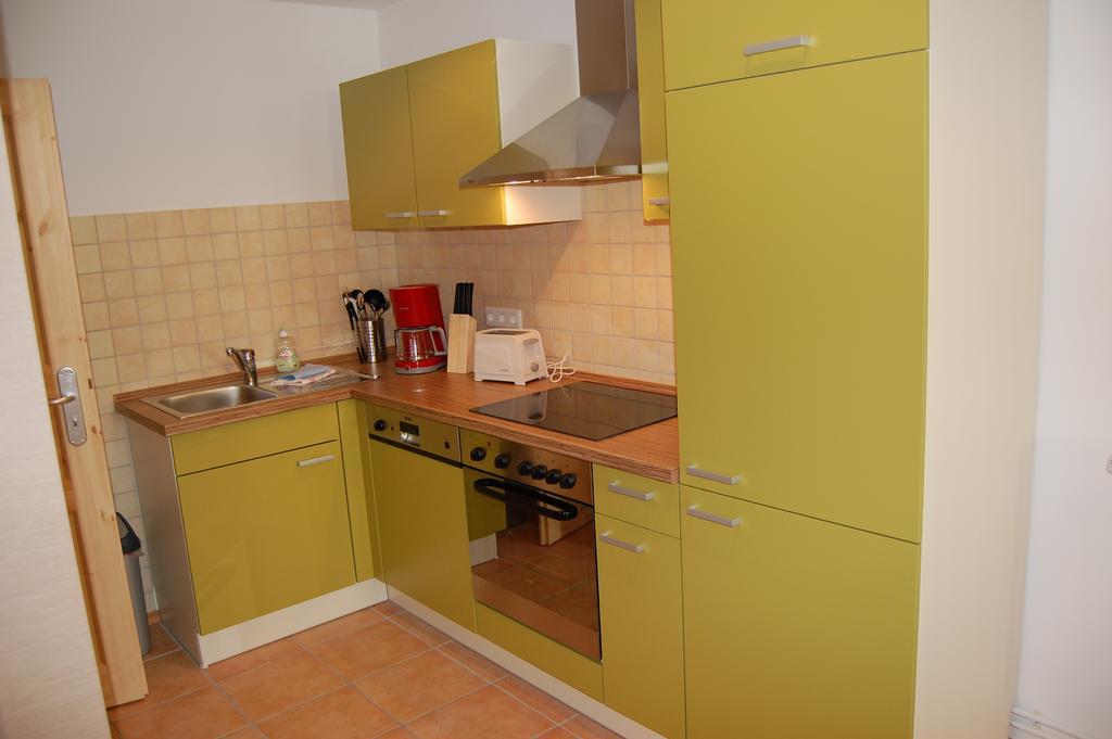 Aparthotel Zum Goldenen Anker Stralsund Habitación foto